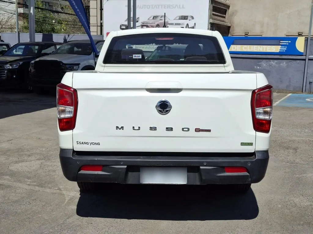 Ssangyong Grand Musso 2.2 Mt 4x2 año 2023