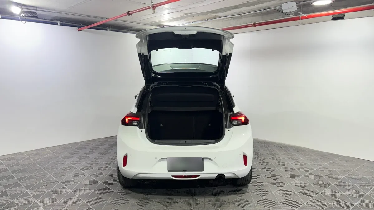 Opel Corsa 1.2 Edition Mt año 2024