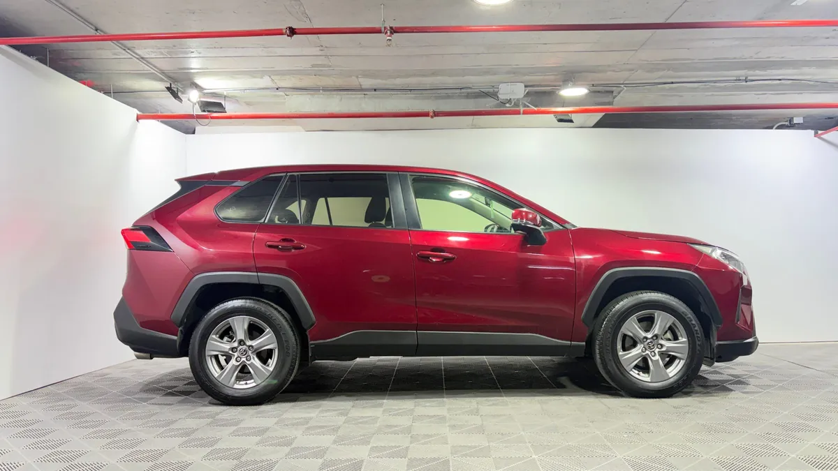 Toyota Rav4 2.0 Le At año 2023