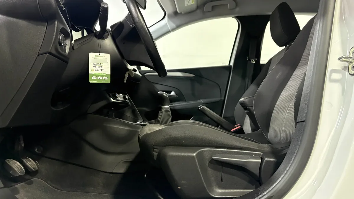 Opel Corsa 1.2 Edition Mt año 2024