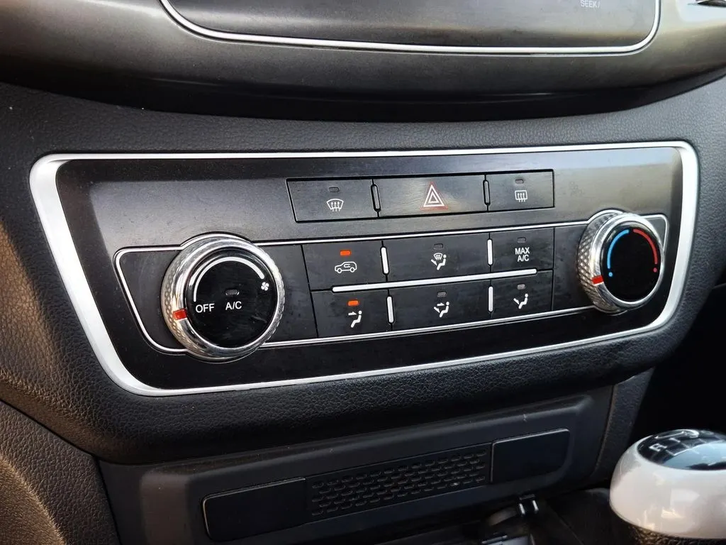 Ssangyong Grand Musso 2.2 Mt 4x2 año 2023