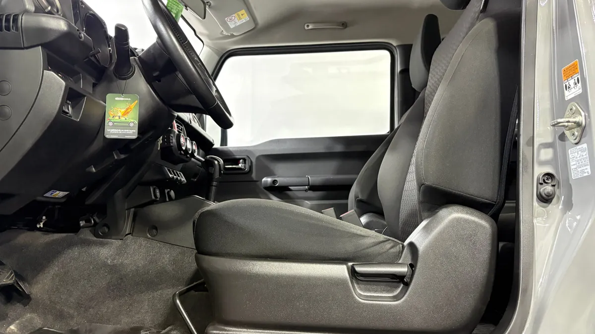 Suzuki Jimny 1.5 Glx 4x4 Aut año 2023