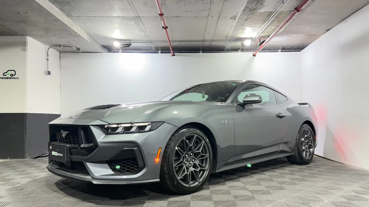 Ford Mustang 5.0 Gt Premium Coupe At año 2025