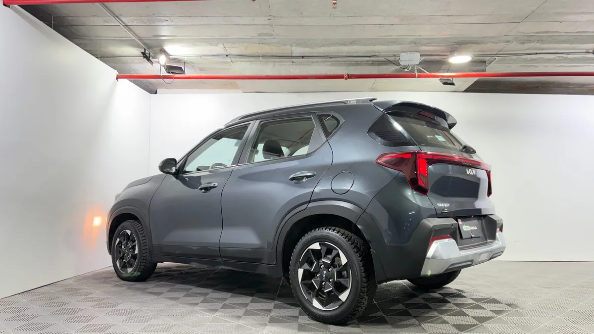 Kia Sonet 1.5 Ex At año 2025