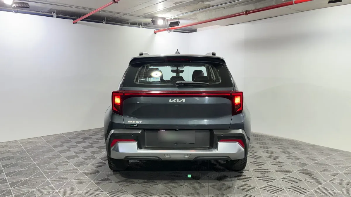 Kia Sonet 1.5 Ex At año 2025