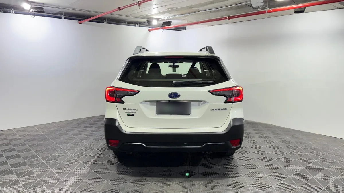 Subaru Outback 2.5 Xs At 4x4 año 2024