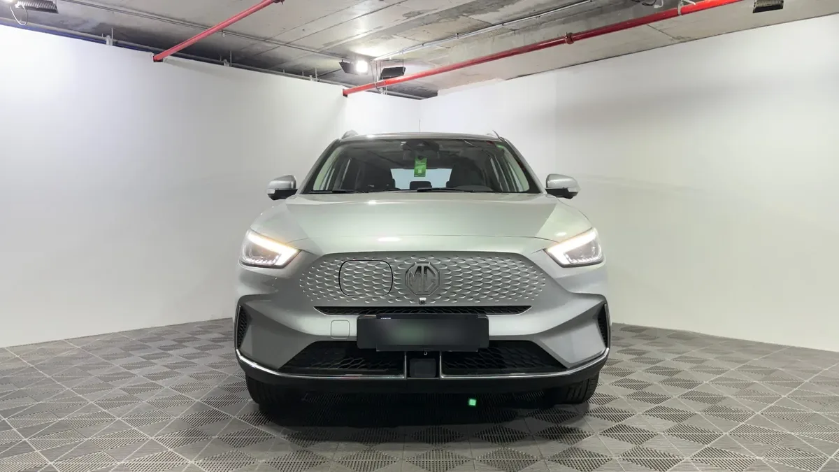 MG Zsev 0.0 Ev Dlx At Electrico año 2025