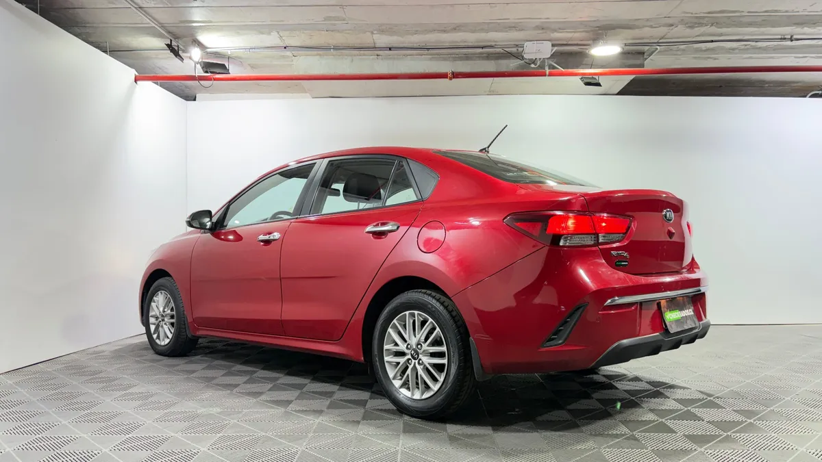 Kia Rio 4 1.4 Ex Full At año 2022