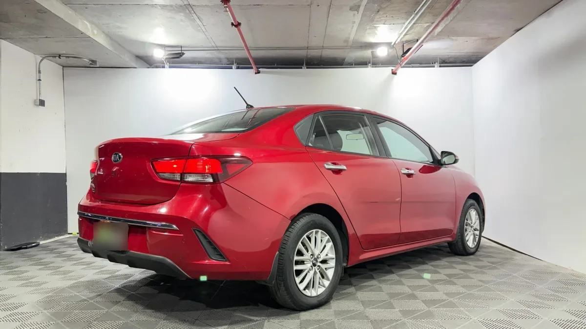 Kia Rio 4 1.4 Ex Full At año 2022