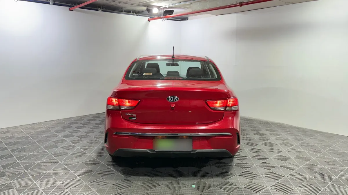 Kia Rio 4 1.4 Ex Full At año 2022