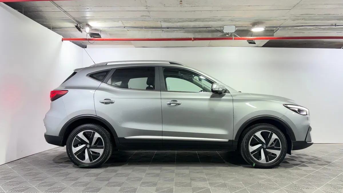 MG Zsev 0.0 Ev Dlx At Electrico año 2025