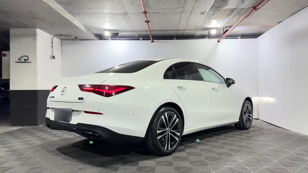 Mercedes-Benz Cla200 1.3 Progressive Fl At año 2025