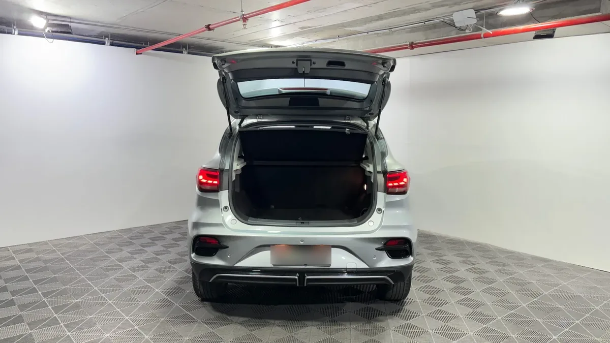 MG Zsev 0.0 Ev Dlx At Electrico año 2025