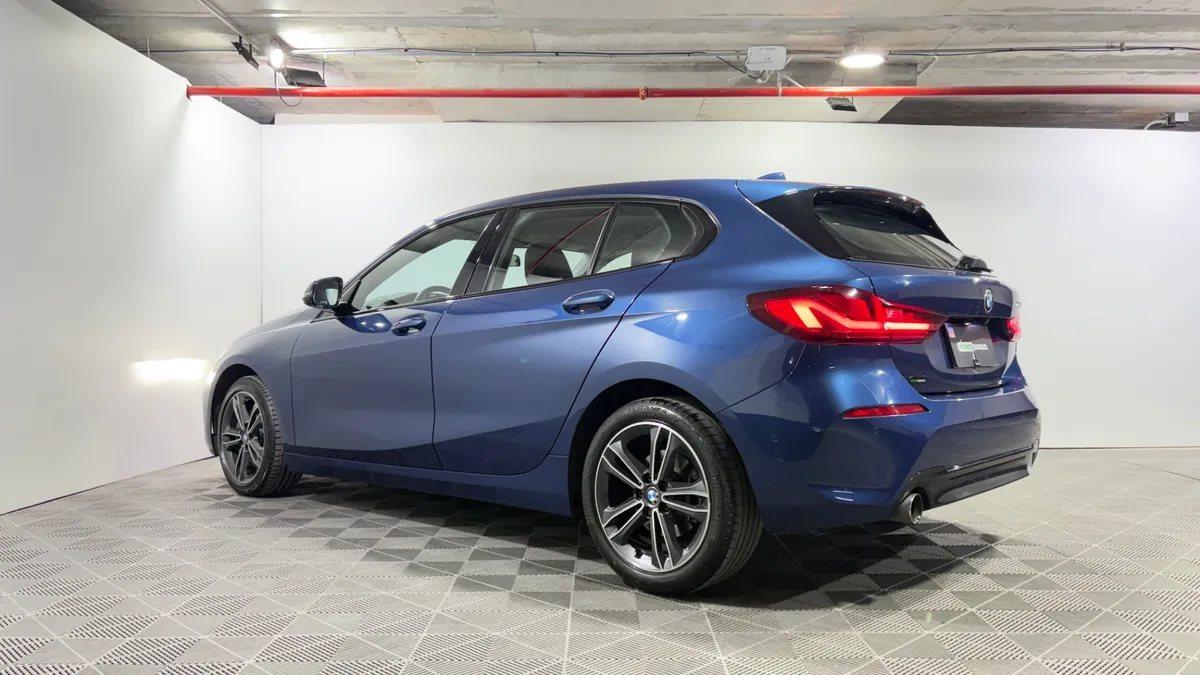 BMW 118 1.5 Dinamyc At año 2021