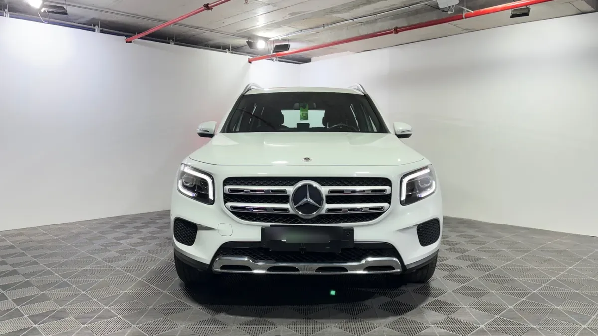 Mercedes-Benz Glb200 1.3 At año 2023
