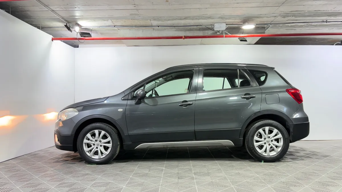 Suzuki S-Cross 1.6 Glx 4x2 Mt 5p año 2021