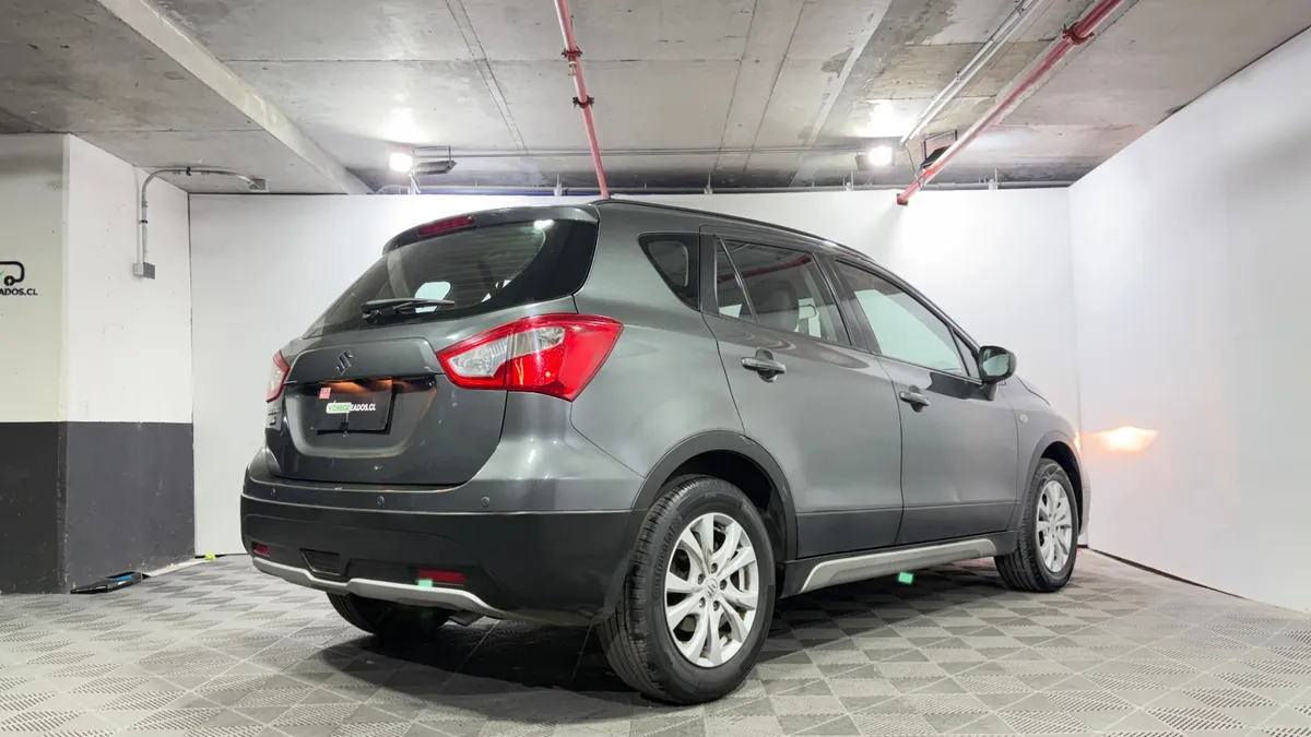 Suzuki S-Cross 1.6 Glx 4x2 Mt 5p año 2021