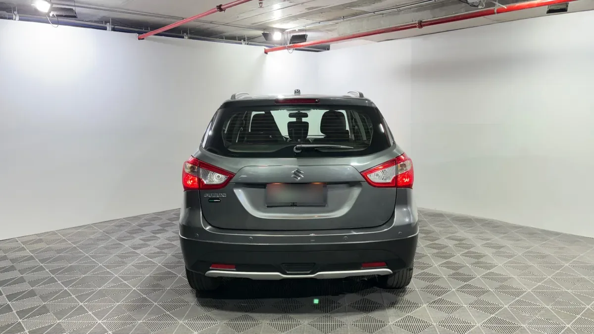 Suzuki S-Cross 1.6 Glx 4x2 Mt 5p año 2021