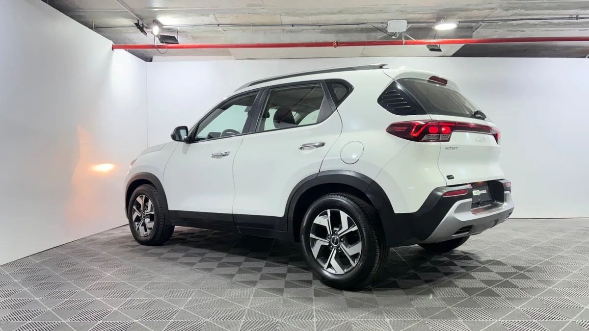 Kia Sonet 1.5 Ex Ivt Full Plus At año 2022