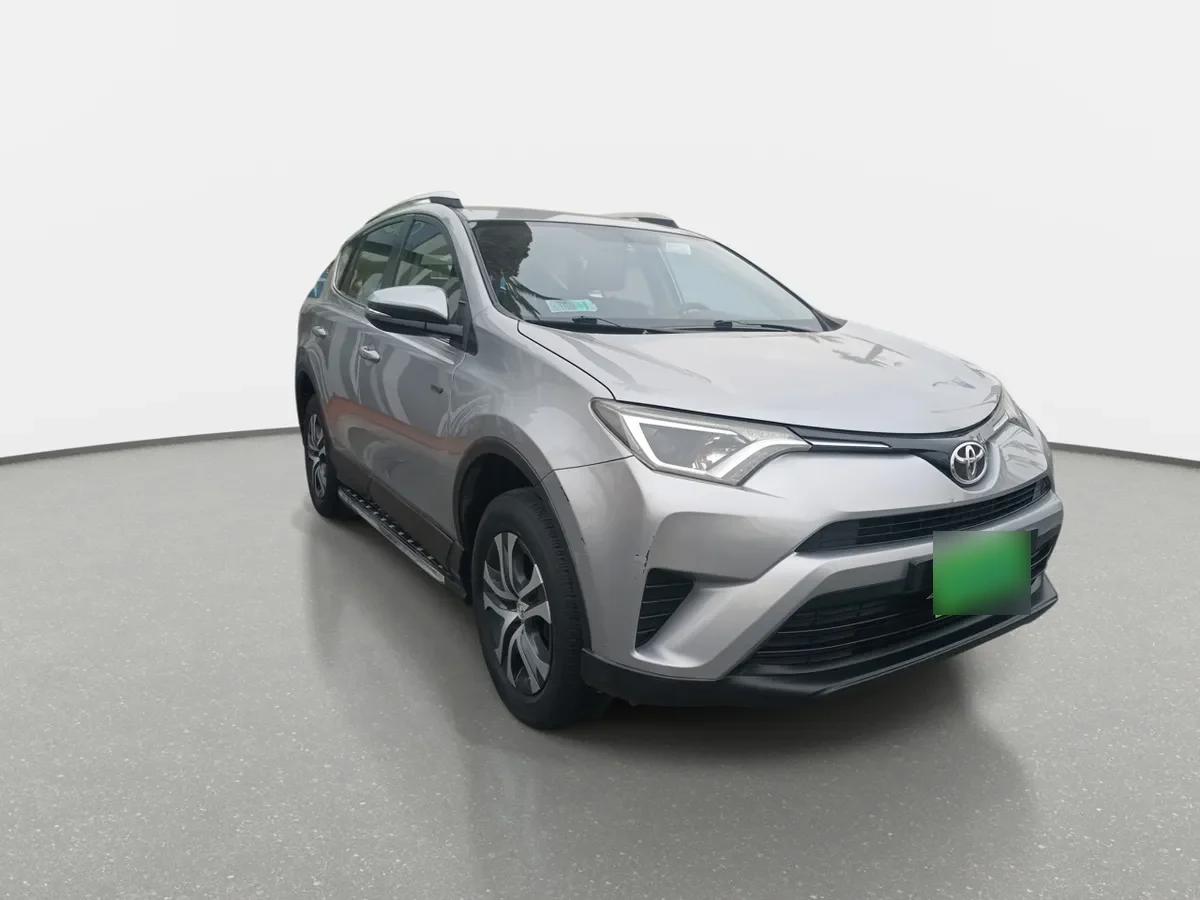 Toyota Rav 4 2.0 Adventure 4x2 Lujo Mt 5p año 2019