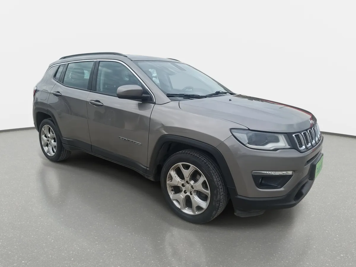 Jeep Compass 2.4 Longitude 4x2 Radio 7 At 5p año 2021