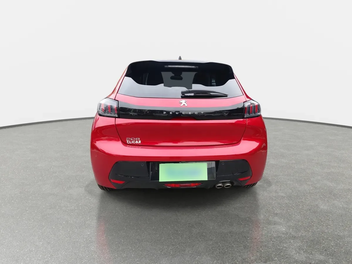 Peugeot 208 1.2 Puretech Allure Pack 130 4x2 Eat8 5p año 2024
