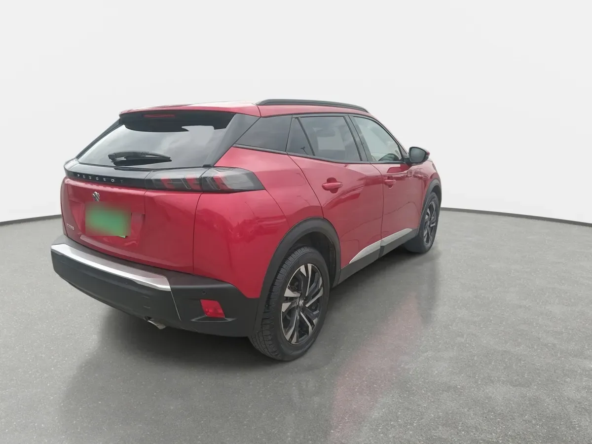 Peugeot 2008 1.2 Allure Bluehdi Diesel 4x2 130 At 5p año 2021
