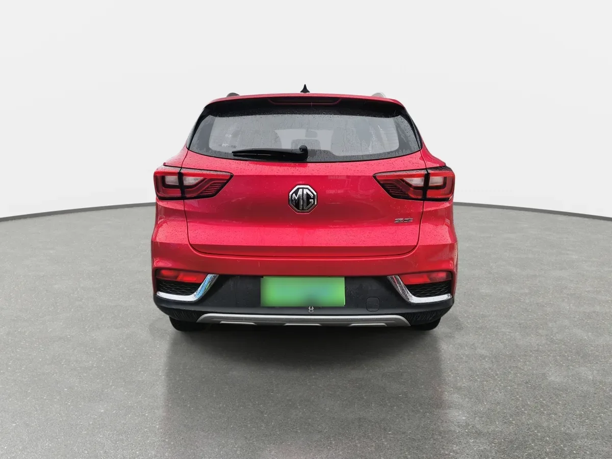 MG Mg Zs 1.5 Std 4x2 Mt 5p año 2022