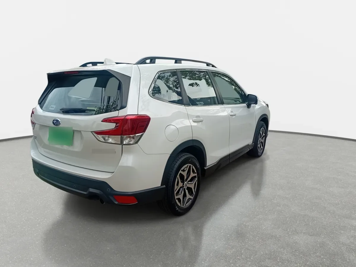 Subaru Forester 2.0i Dynamic Eyesight Awd At 5p año 2023