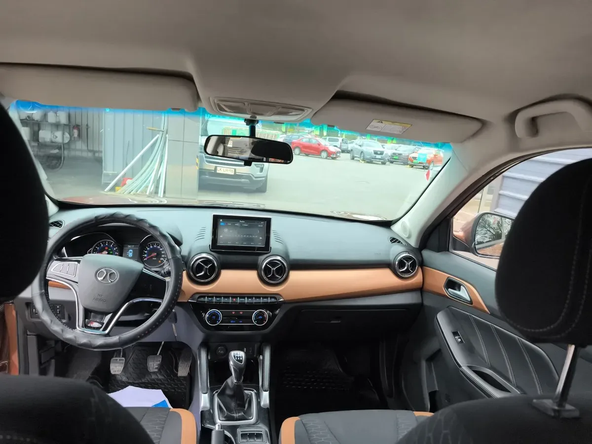 BAIC X35 1.5 Luxury 4x2 Mt 5p año 2019