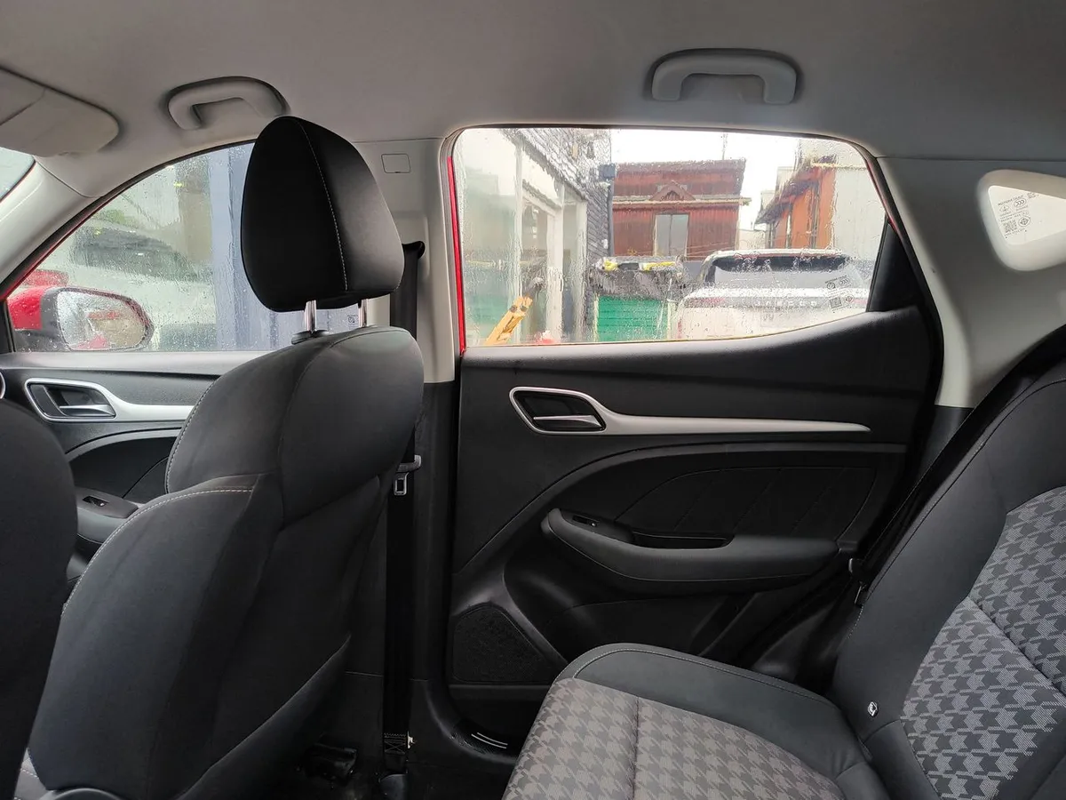 MG Mg Zs 1.5 Std 4x2 Mt 5p año 2022