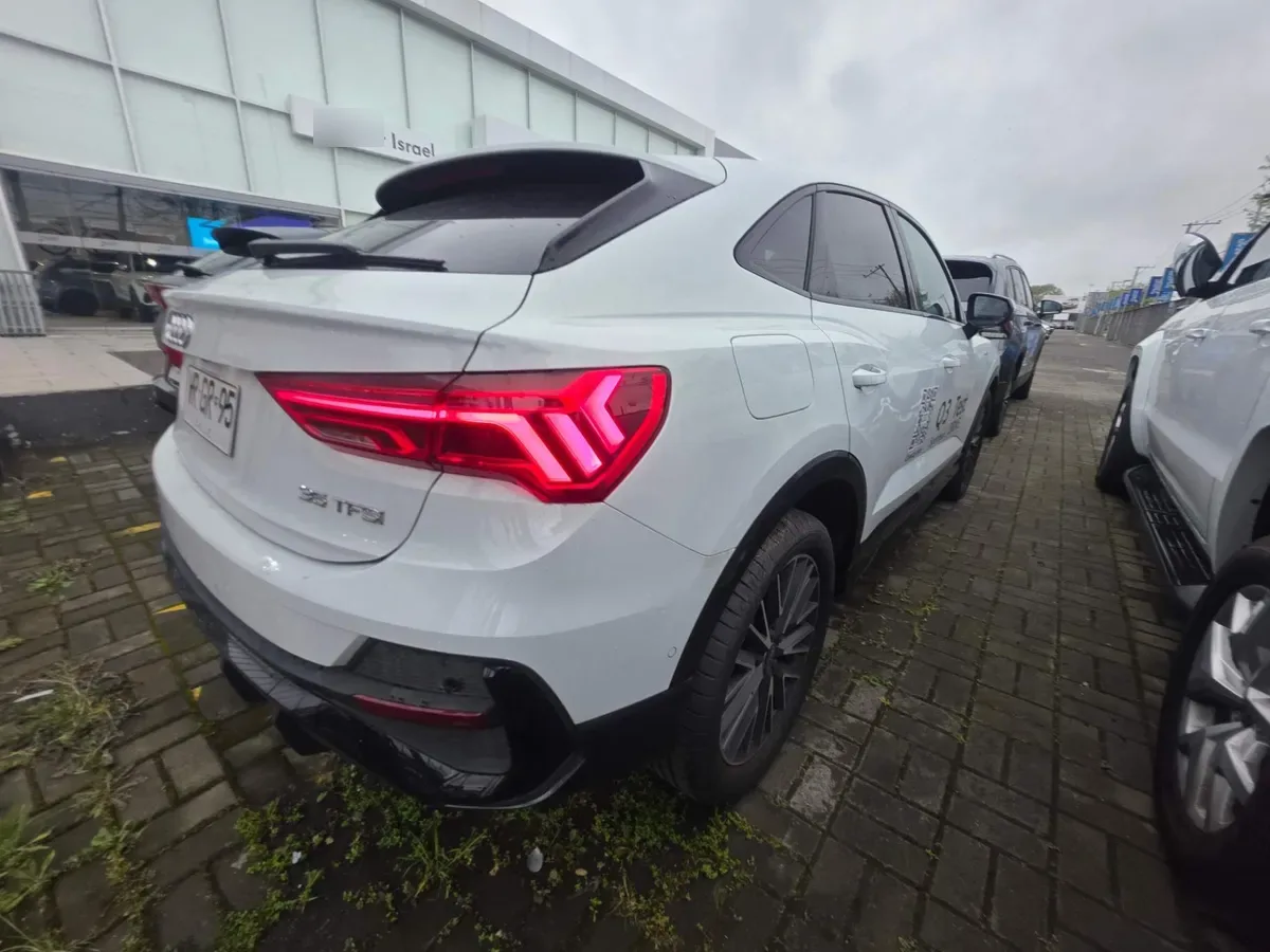 Audi Q3 1.5 35 Tfsi S-Line Sportback 4x2 S-Tronic At 5p año 2026