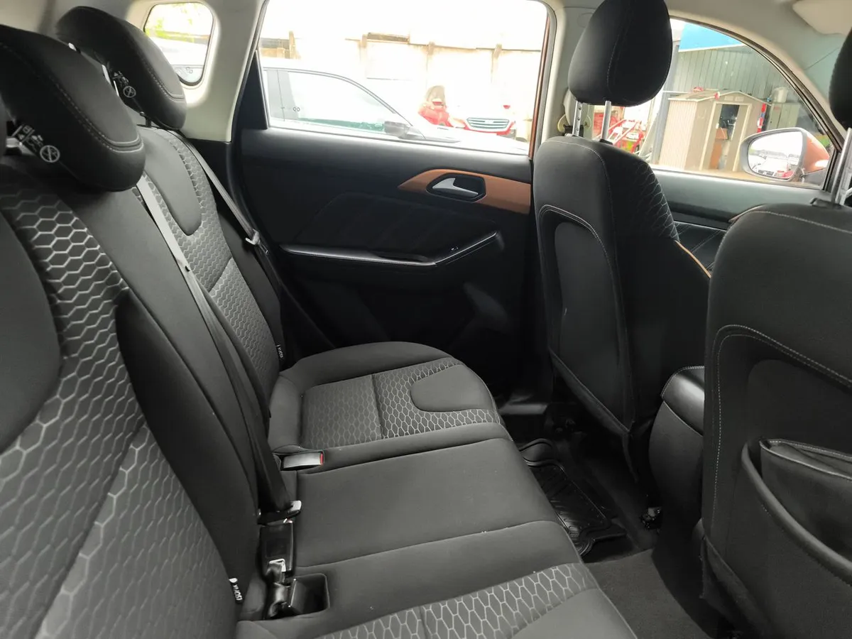 BAIC X35 1.5 Luxury 4x2 Mt 5p año 2019