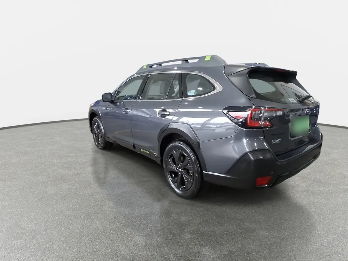 Subaru Outback 2.5i Field Edition Awd Cvt At 5p año 2022