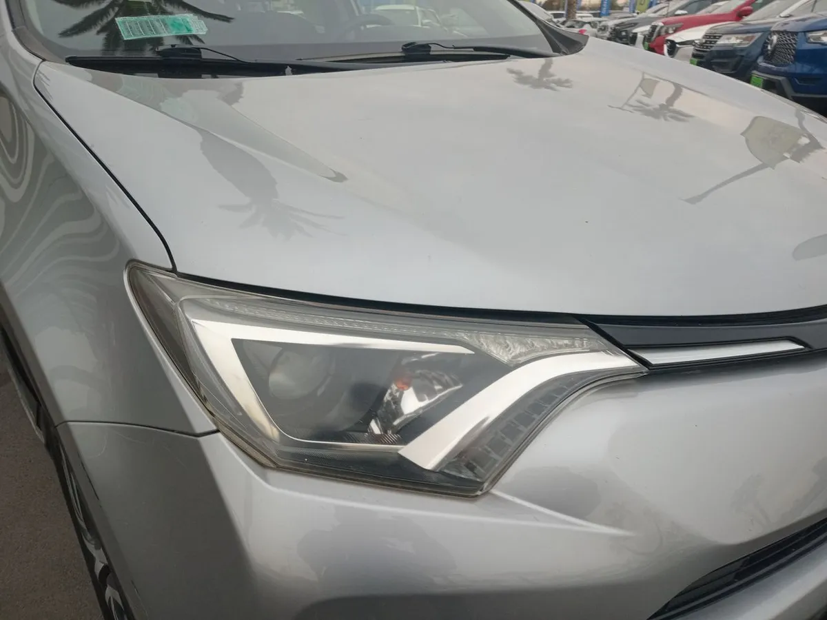 Toyota Rav 4 2.0 Adventure 4x2 Lujo Mt 5p año 2019