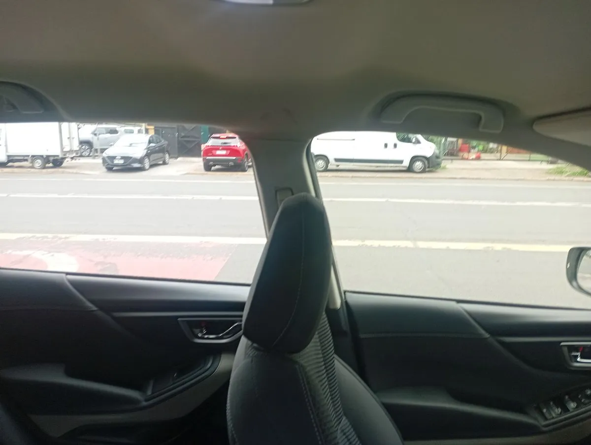 Subaru Forester 2.0i Dynamic Eyesight Awd At 5p año 2023