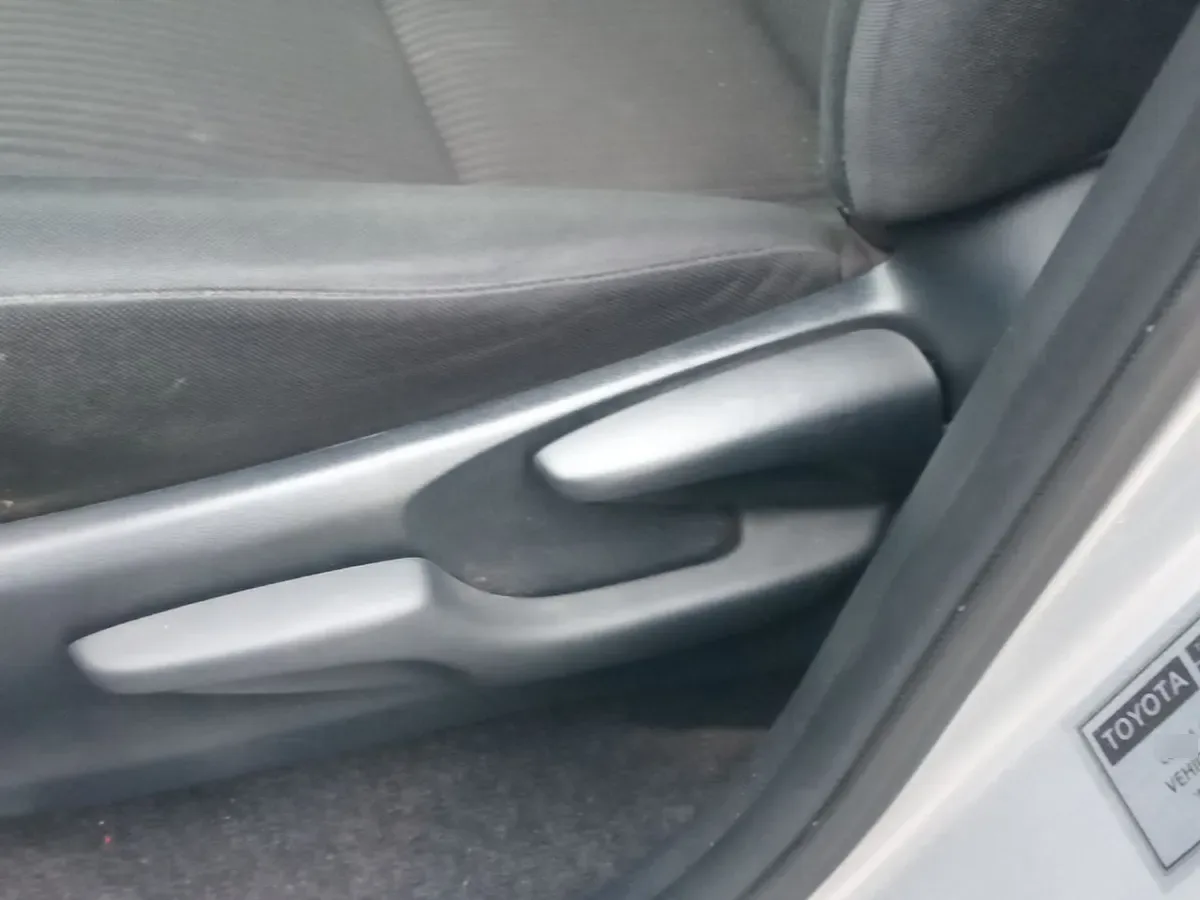 Toyota Rav 4 2.0 Adventure 4x2 Lujo Mt 5p año 2019