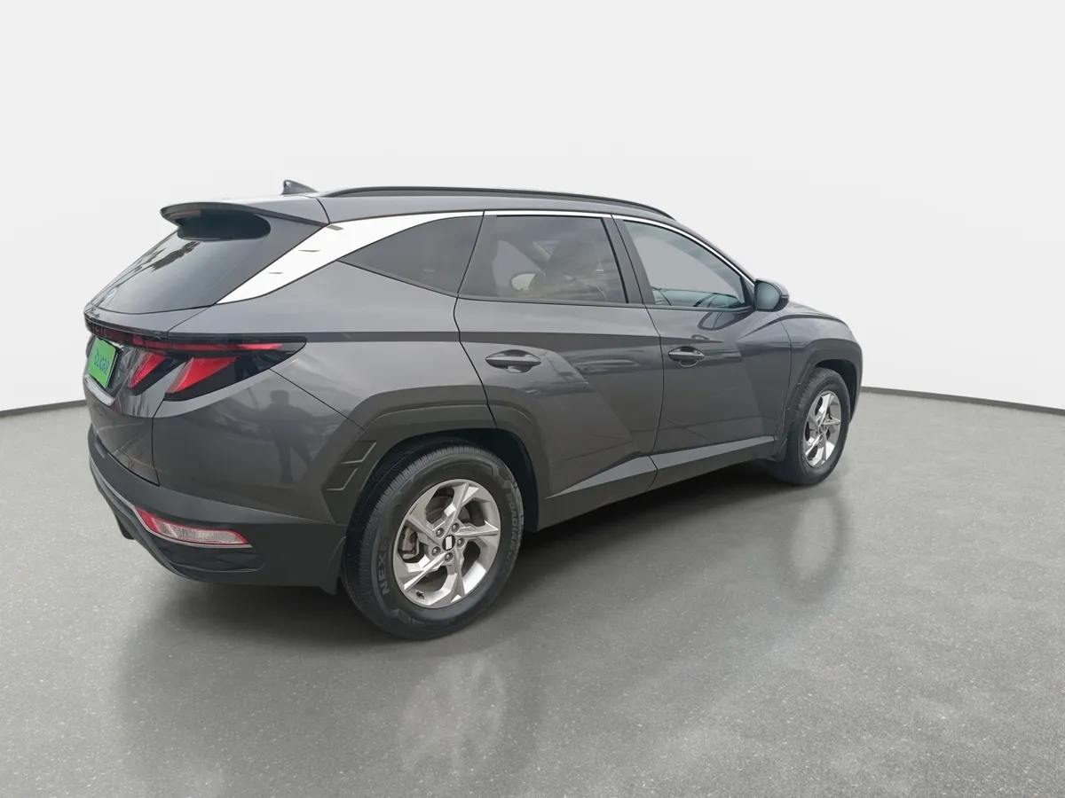 Hyundai Tucson 2.0 Nx4 Plus 2wd At 5p año 2023