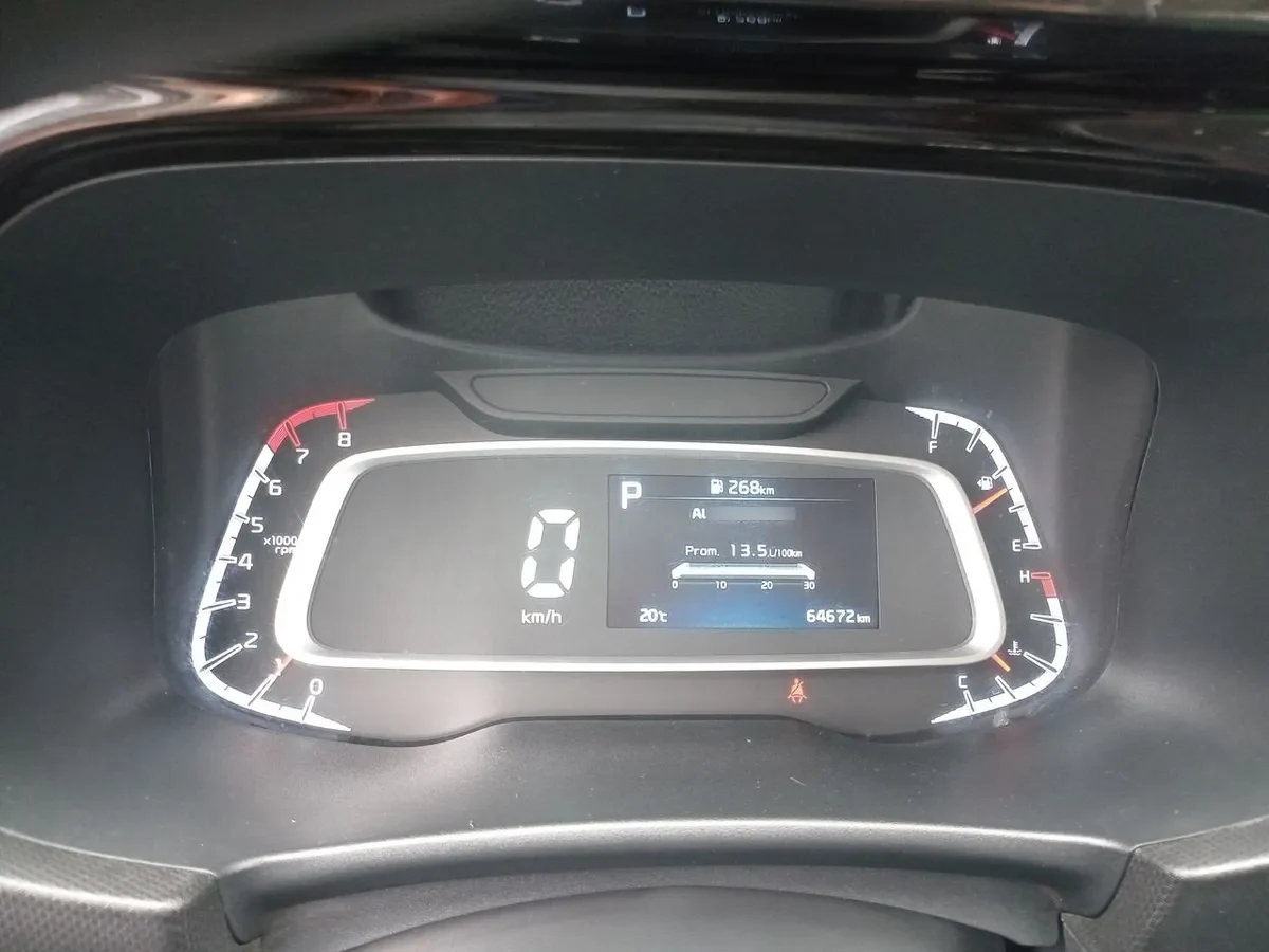 Kia Sonet 1.5 Ex 4x2 Ivt Ri At 5p año 2025