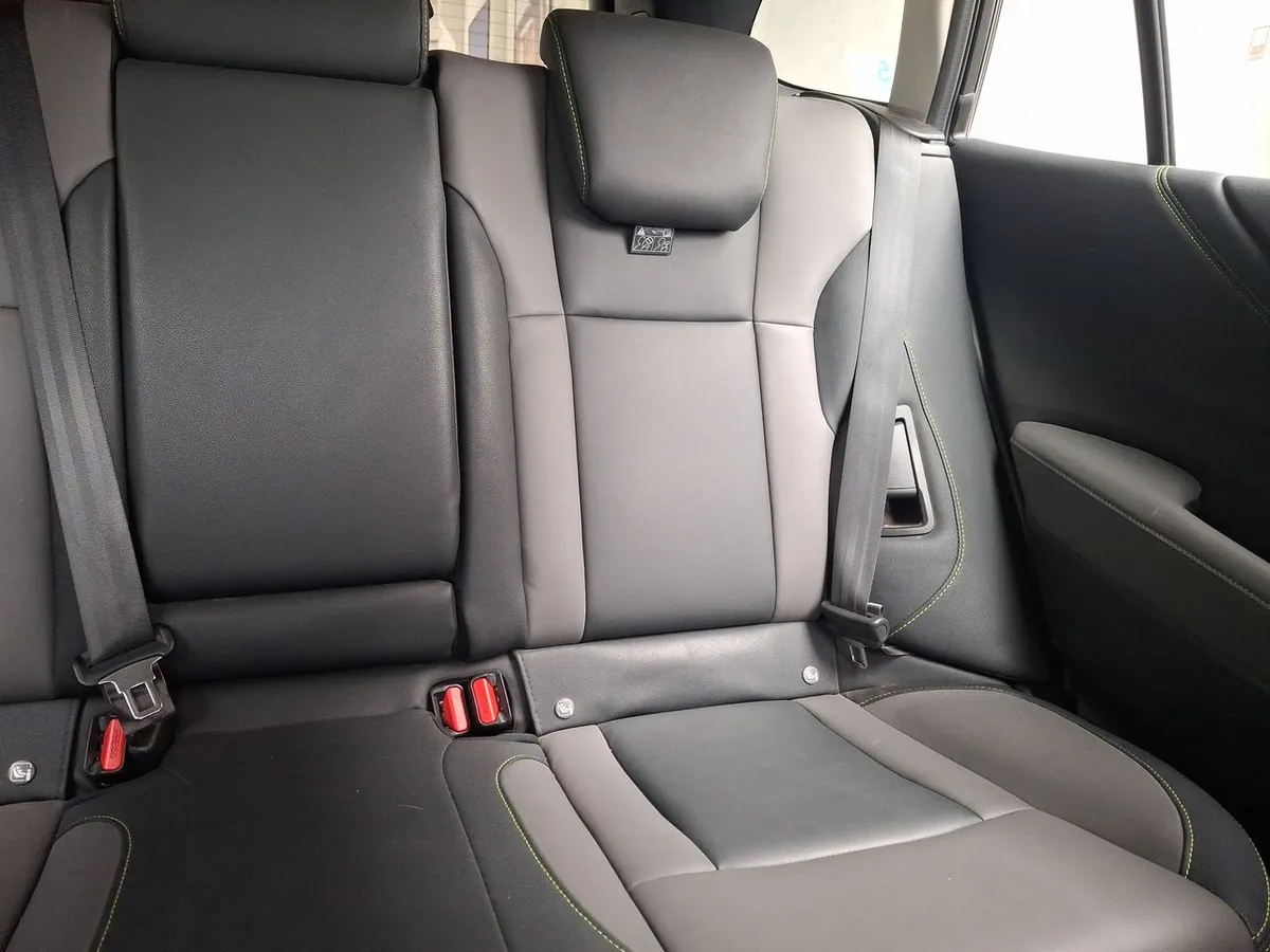 Subaru Outback 2.5i Field Edition Awd Cvt At 5p año 2022