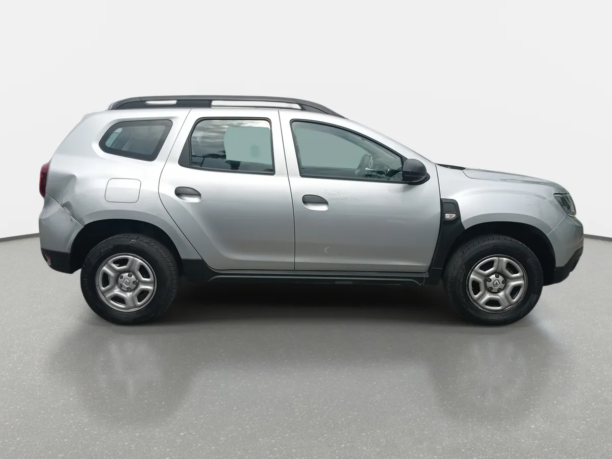 Renault Duster 1.6 Life 4x2 5mt 5p año 2021