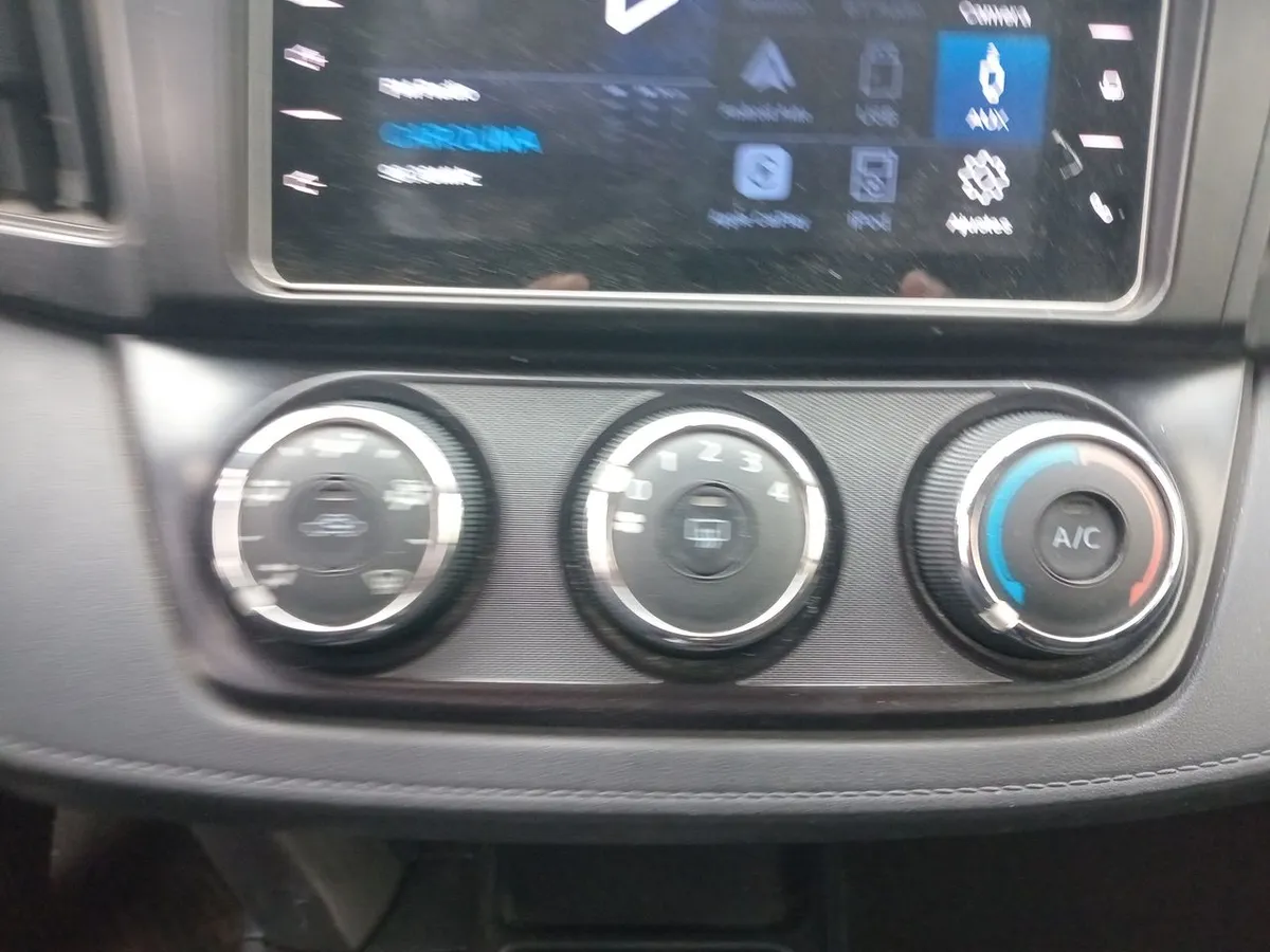 Toyota Rav 4 2.0 Adventure 4x2 Lujo Mt 5p año 2019