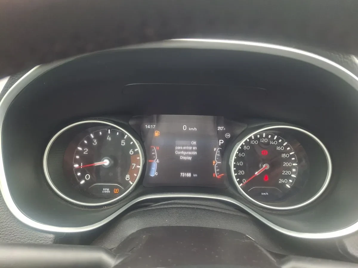 Jeep Compass 2.4 Longitude 4x2 Radio 7 At 5p año 2021