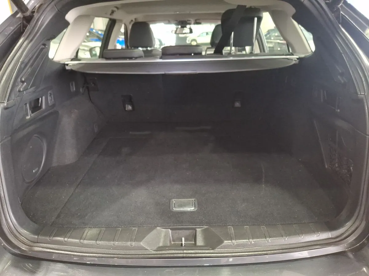 Subaru Outback 2.5i Field Edition Awd Cvt At 5p año 2022