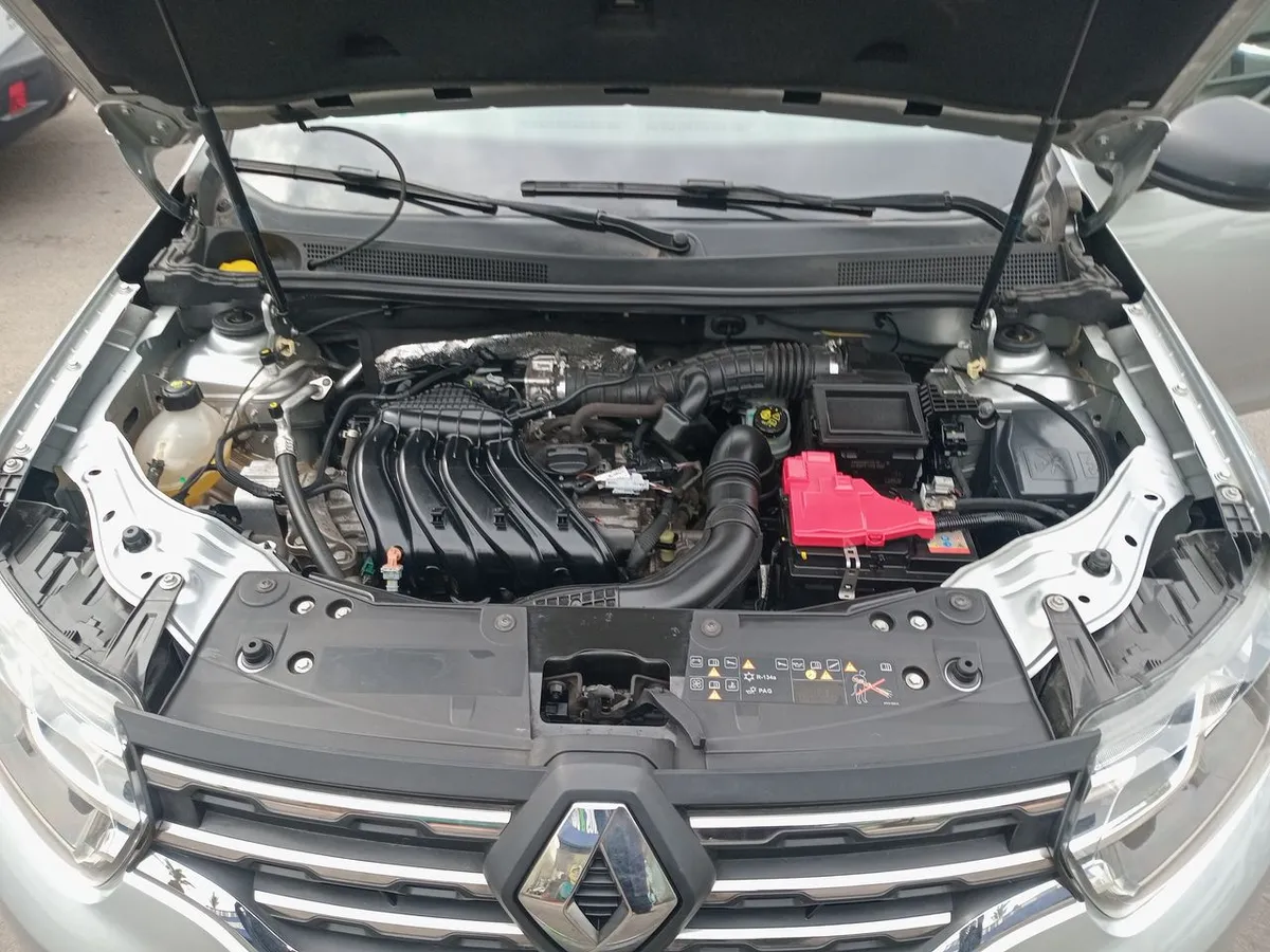 Renault Duster 1.6 Life 4x2 5mt 5p año 2021