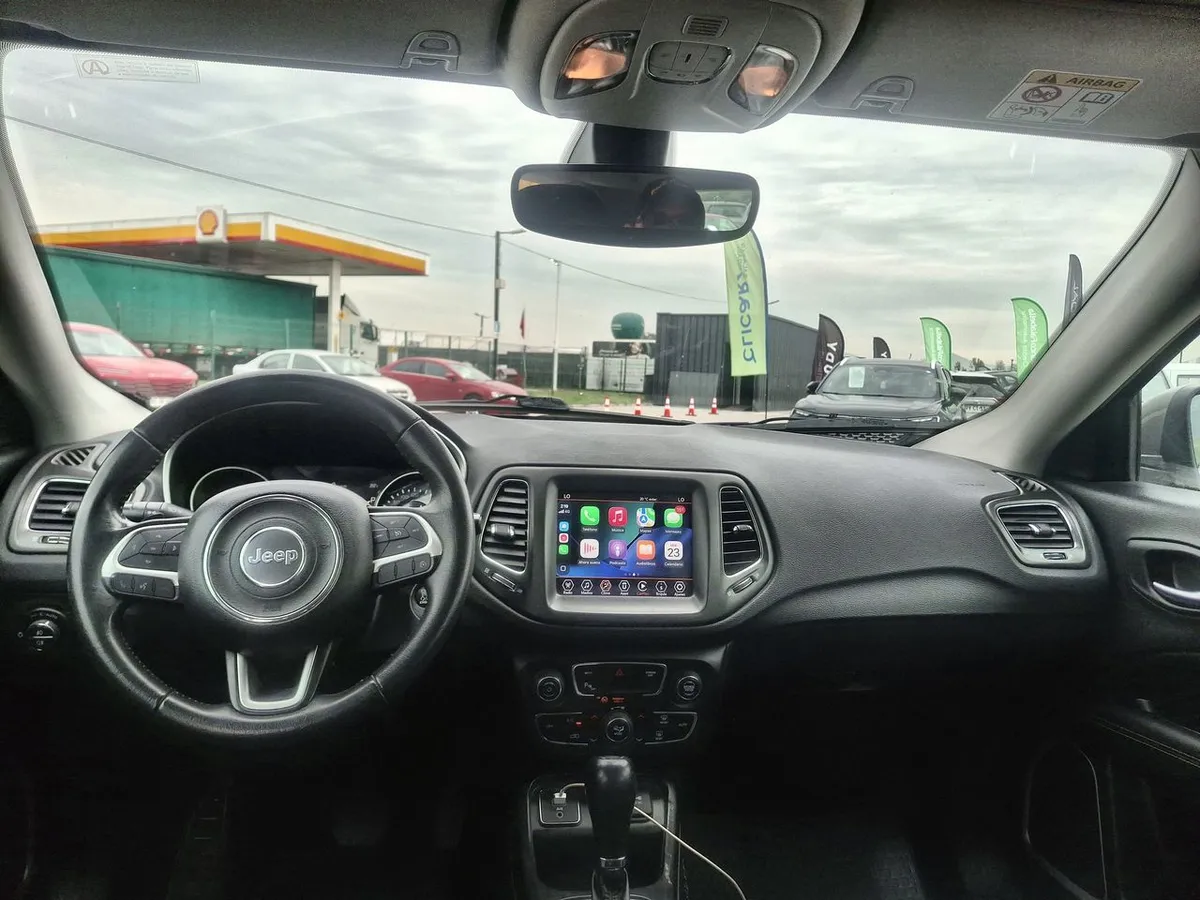 Jeep Compass 2.4 Longitude 4x2 Radio 7 At 5p año 2021