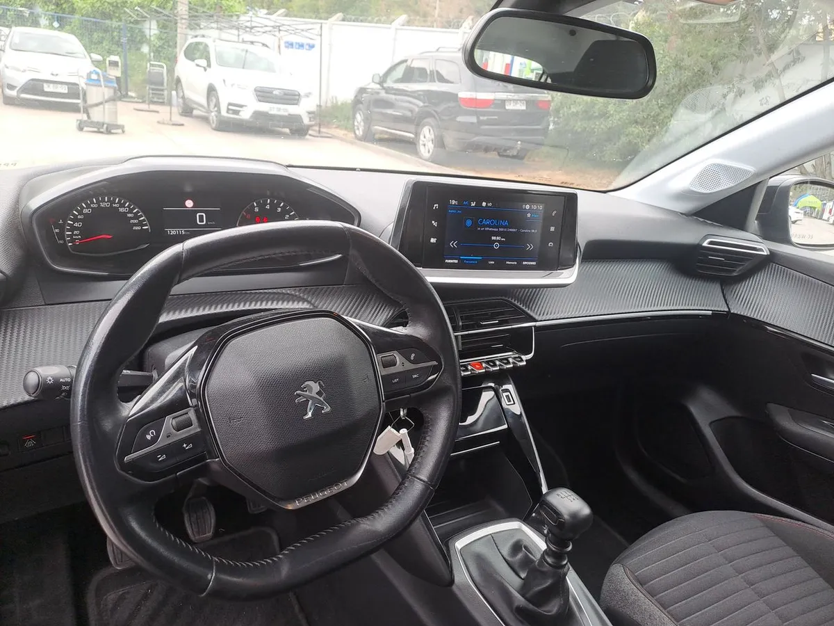 Peugeot 208 1.5 Premiere Pack Blue Hdi Diesel 4x2 100 Mt 5p año 2021