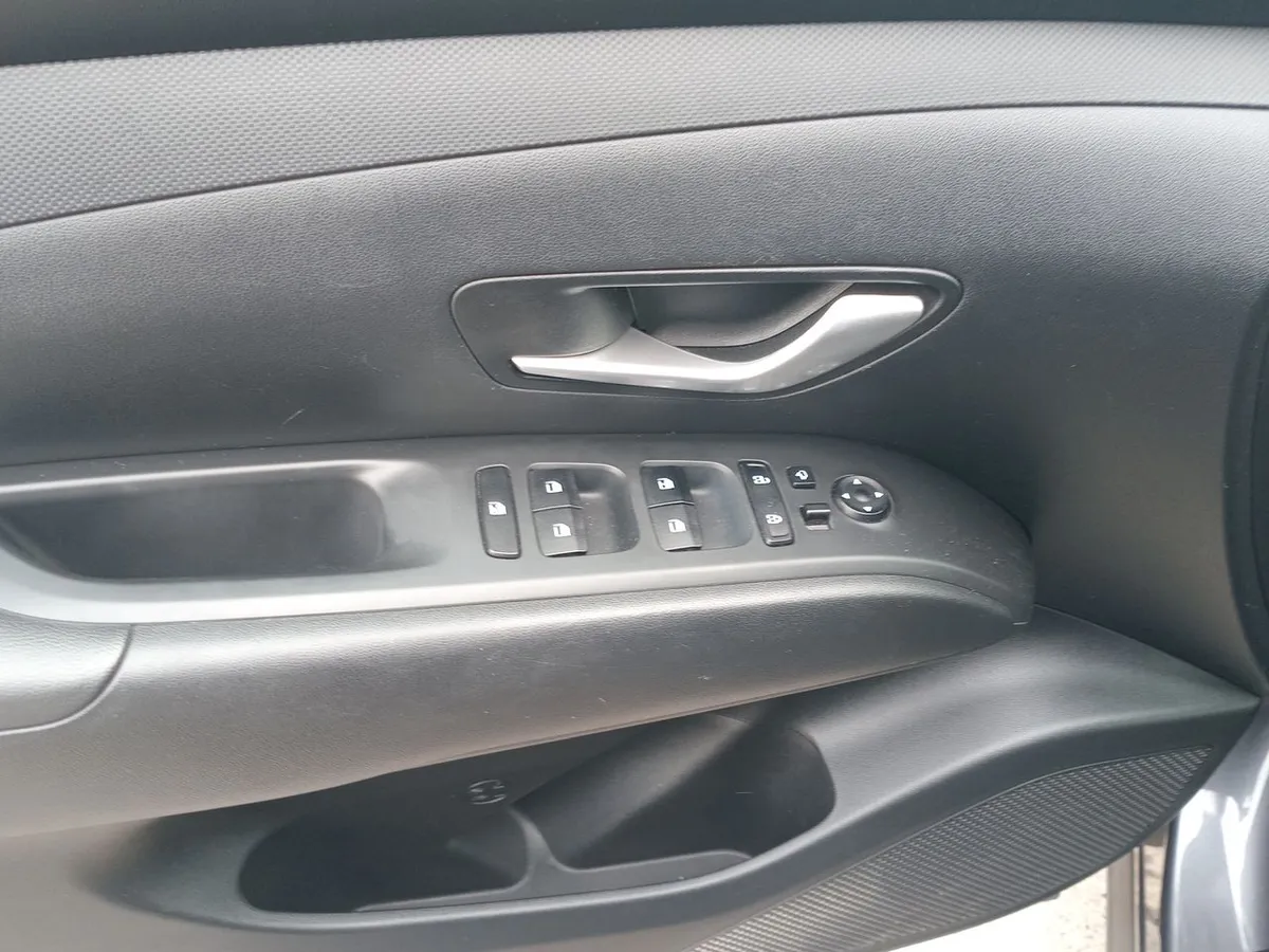 Hyundai Tucson 2.0 Nx4 Plus 2wd At 5p año 2023