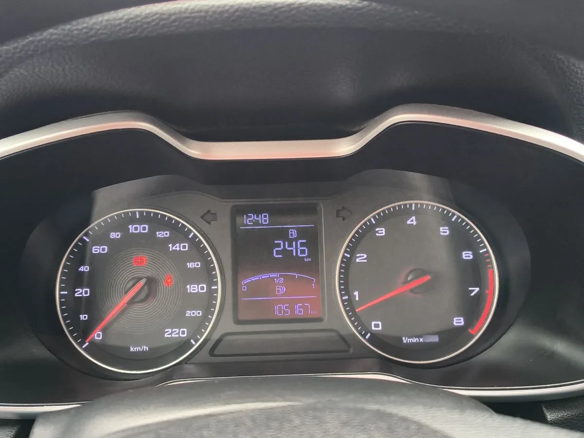 MG Mg Zs 1.5 Std 4x2 Mt 5p año 2022