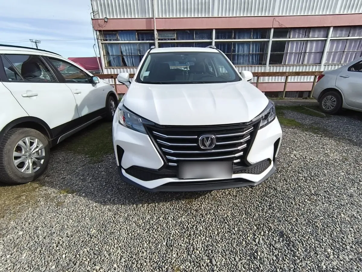 CHANGAN CS15 1.5 Comfort Mt año 2023